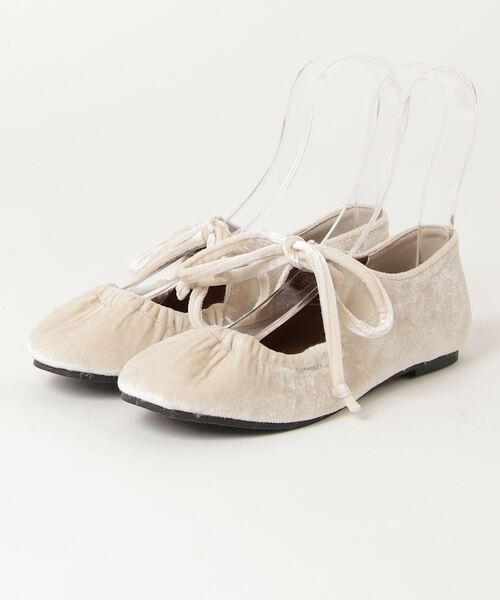 LibertyDoll（リバティードール）の「レースアップ リボンベロアバレエパンプス（バレエシューズ・レディース・シルバー/ブラック/アイボリー・S/SS/3L/LL/L/M）」の7枚目の写真