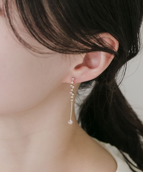 SMELLY(スメリー)の「ビジュードロップピアス(ピアス(両耳用)・レディース・ゴールド・-)」の3枚目の写真