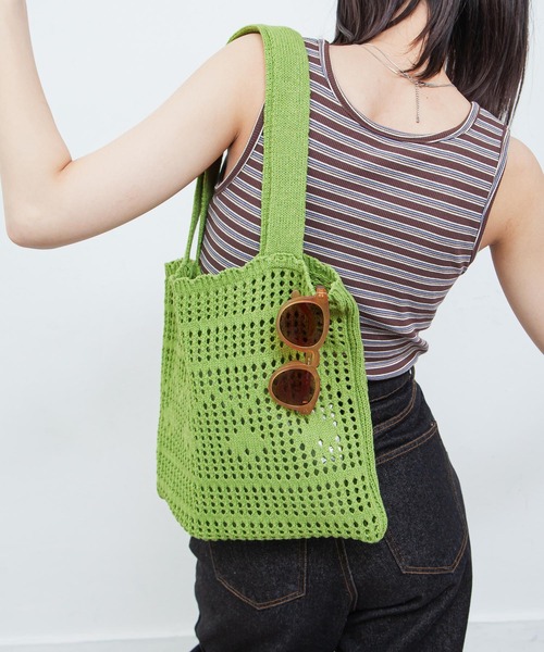 Chillfar（チルファー）の「かぎ針編みトートバッグ（トートバッグ・レディース・キナリ/ベージュ/パープル/オレンジ/ピンク/グリーン/ブラック・FREE）」の4枚目の写真