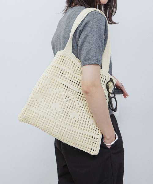 Chillfar（チルファー）の「かぎ針編みトートバッグ（トートバッグ・レディース・キナリ/ベージュ/パープル/オレンジ/ピンク/グリーン/ブラック・FREE）」の8枚目の写真