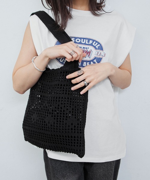 Chillfar（チルファー）の「かぎ針編みトートバッグ（トートバッグ・レディース・キナリ/ベージュ/パープル/オレンジ/ピンク/グリーン/ブラック・FREE）」の14枚目の写真