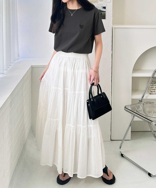 GeeRA（ジーラ）の「綿100％ハート＆宇宙ワンポイント刺繍Ｔシャツ（Tシャツ/カットソー・レディース・チャコール/ホワイト系その他/ホワイト×レッド/ホワイト×ブルー/グレー系その他・LARGE/X-LARGE/MEDIUM/SMALL）」の15枚目の写真