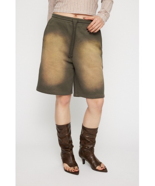 LAGUA GEM（ラグアジェム）の「WASH MIDDLE ハーフパンツ（スウェットパンツ・レディース・ブラック/カーキ/チャコールグレー・SMALL/MEDIUM）」の13枚目の写真