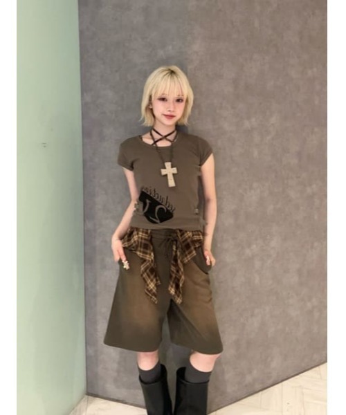 LAGUA GEM（ラグアジェム）の「WASH MIDDLE ハーフパンツ（スウェットパンツ・レディース・ブラック/カーキ/チャコールグレー・SMALL/MEDIUM）」の19枚目の写真