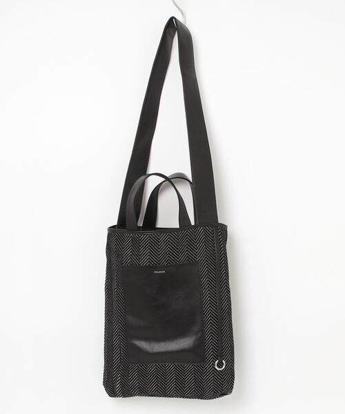 POMTATA（ポンタタ）の「POMTATA/ポンタタ/HQ REVERSIBLE SHOULDER L/P2946（ショルダーバッグ・レディース・ブラック・F）」の4枚目の写真