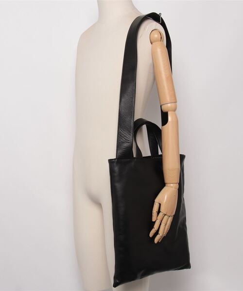 POMTATA（ポンタタ）の「POMTATA/ポンタタ/HQ REVERSIBLE SHOULDER L/P2946（ショルダーバッグ・レディース・ブラック・F）」の6枚目の写真