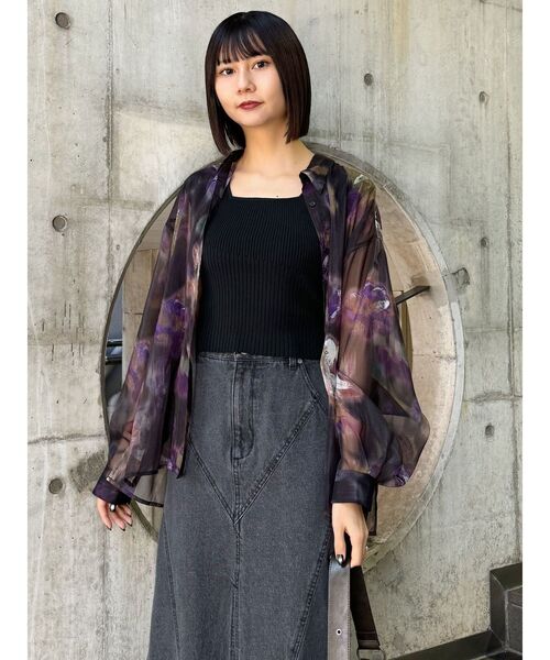 MURUA（ムルーア）の「ボリュームスリーブシャイニーシアーシャツ（シャツ/ブラウス・レディース・ホワイト/ブラウン/ピンク/その他1/ブラック/グレー・FREE）」の12枚目の写真