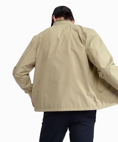 AIGLE(エーグル)の「GORE-TEX WINDSTOPPER ゴアテックス ウインドストッパー(R) 防風 撥水 透湿 MA-1 ブルゾン(ブルゾン・メンズ・ベージュ/ダークブルー・S/M/L)」の6枚目の写真