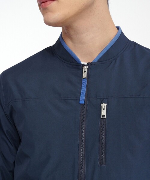 AIGLE(エーグル)の「GORE-TEX WINDSTOPPER ゴアテックス ウインドストッパー(R) 防風 撥水 透湿 MA-1 ブルゾン(ブルゾン・メンズ・ベージュ/ダークブルー・S/M/L)」の10枚目の写真