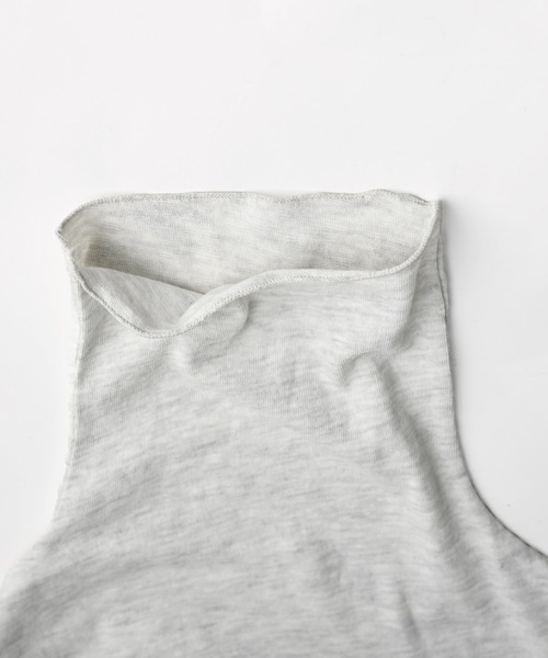 MARAI(マーライ)の「UVカット ボトルネック長袖カットソー 紫外線対策(Tシャツ/カットソー・レディース・ブラック/グレー/ホワイト/ネイビー/ライトグレー・LARGE/X-LARGE/MEDIUM)」の11枚目の写真
