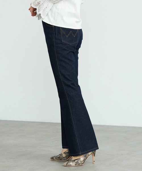 Wrangler(ラングラー)の「WRANGLER/ラングラー【US ORIGINAL】フレアデニム ジーンズ(デニムパンツ・レディース・インディゴブルー・SMALL/MEDIUM/X-SMALL)」の3枚目の写真