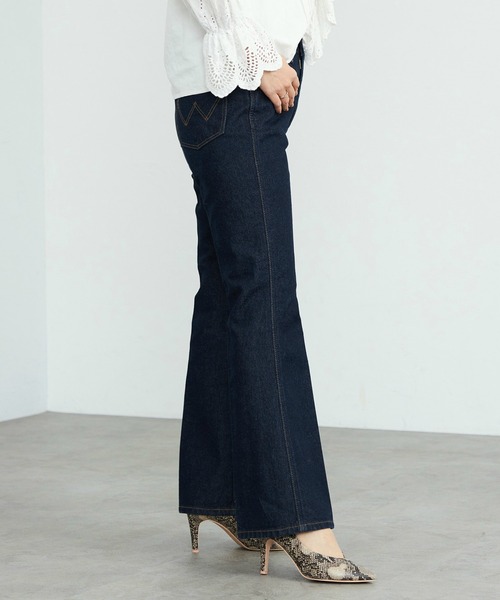 Wrangler(ラングラー)の「WRANGLER/ラングラー【US ORIGINAL】フレアデニム ジーンズ(デニムパンツ・レディース・インディゴブルー・SMALL/MEDIUM/X-SMALL)」の4枚目の写真