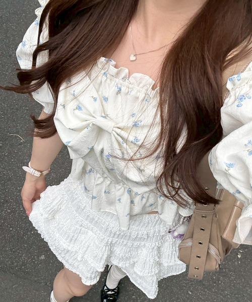 continuer de NICE CLAUP(コンティニューデナイスクラップ)の「【@_chipi2xセレクト】【ガーリーコーデに】オフショル2WAYブラウス(シャツ/ブラウス・レディース・その他2/その他3/その他1/その他4/その他5・FREE)」の3枚目の写真