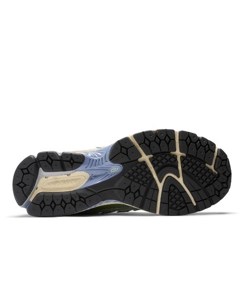 Kinetics（キネティクス）の「New Balance 1906R（ニューバランス U1906R）（スニーカー・メンズ・ブルー系・27cm/25.5cm/25cm/24.5cm/24cm/23.5cm/29cm/28.5cm/23cm/26cm/26.5cm/27.5cm/28cm）」の4枚目の写真