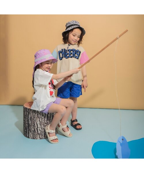 BREEZE(ブリーズ)の「【UVカット/撥水加工】水陸両用アクティブアウトドアハット(ハット・キッズ・イエロー/オレンジ/ネイビー/ラベンダー/キナリ・56/54/52/50)」の8枚目の写真