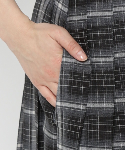 HARE（ハレ）の「プリーツレイヤーフレアパンツ(HARE)（その他パンツ・レディース・グレー/ブラック・FREE）」の20枚目の写真