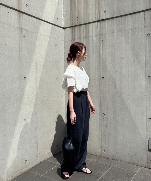 ISOOK（アイスー）の「【ISOOK / アイスー】ラッフルショルダーワッフルT / ラッフルスリーブ フレアスリーブ プルオーバー ブラウス Tシャツ ワッフル生地 サーマル 半袖 夏服 夏トップス 春服 春トップス ZOZOTOWN限定（Tシャツ/カットソー・レディース・ホワイト/アイボリー/ブラック・FREE）」の11枚目の写真