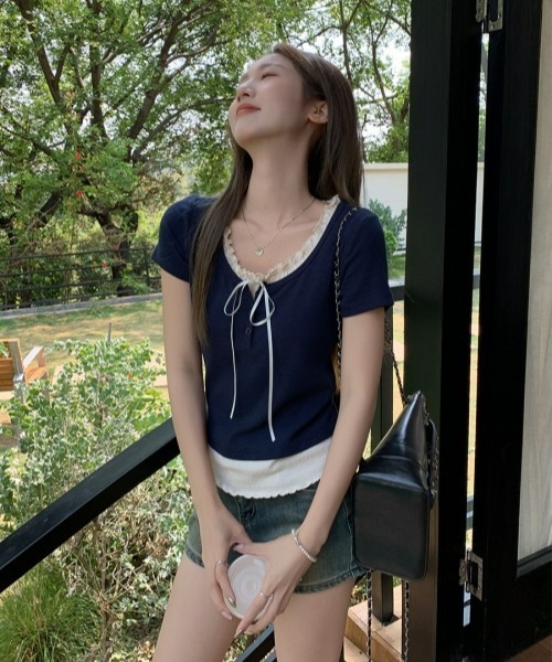 gossip!ロサンゼルス(ゴシップロサンゼルス)の「レイヤード風 バレエコア フリル カットソー ラウンドネック 【Y2Kトップス】(Tシャツ/カットソー・レディース・ネイビー・FREE)」の7枚目の写真