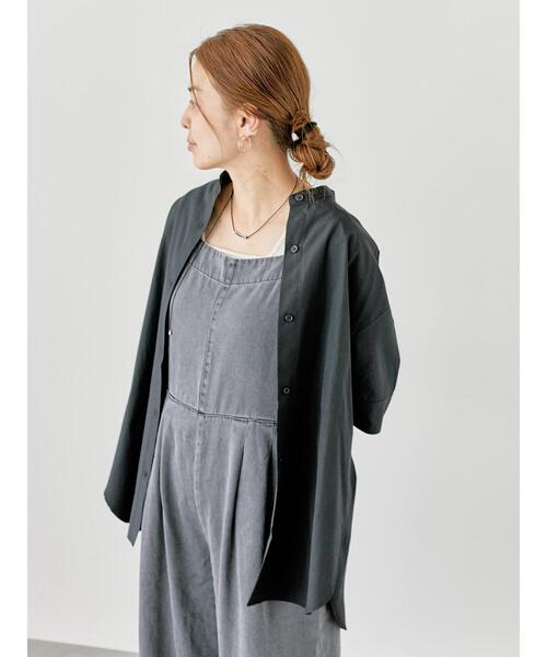 Lugnoncure(ルノンキュール)の「【イージーケア】バンドカラーオーバーシャツ(シャツ/ブラウス・レディース・オフホワイト/ネイビー/ベージュ/ブラック・F)」の15枚目の写真