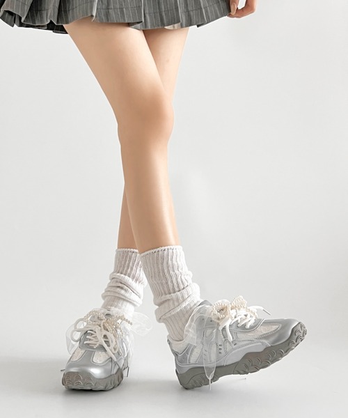 Shoes in Closet（シューズインクローゼット）の「軽量 2WAY パール付 チュールリボン ダブル レースアップ スニーカー 531（スニーカー・レディース・ホワイト/シルバー・S/M/L/LL）」の15枚目の写真
