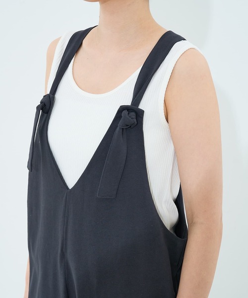 collex(コレックス)の「カットサロペット(サロペット/オーバーオール・レディース・チャコールグレー/カーキ・フリー)」の15枚目の写真