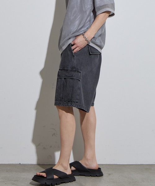 SLICK(スリック)の「【SLICK/スリック】12.5oz Denim Cargo Shorts / 12.5オンスデニムカーゴショーツ/ ストーンバイオ加工 / ショートパンツ(デニムパンツ・メンズ・ブラック/インディゴブルー・1/2/3)」の5枚目の写真