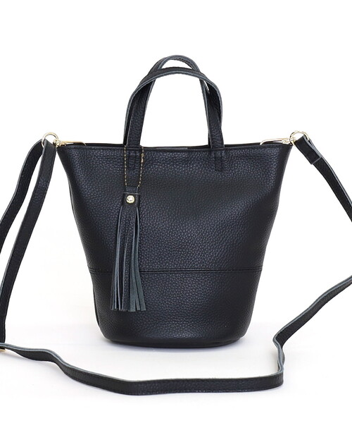COOCO(クーコ)の「【牛革】シュリンクレザーバケツ型ミニ2WAYトートバッグ(トートバッグ・レディース・オフホワイト/ブラック/レッド系/ダークブラウン・FREE)」の13枚目の写真