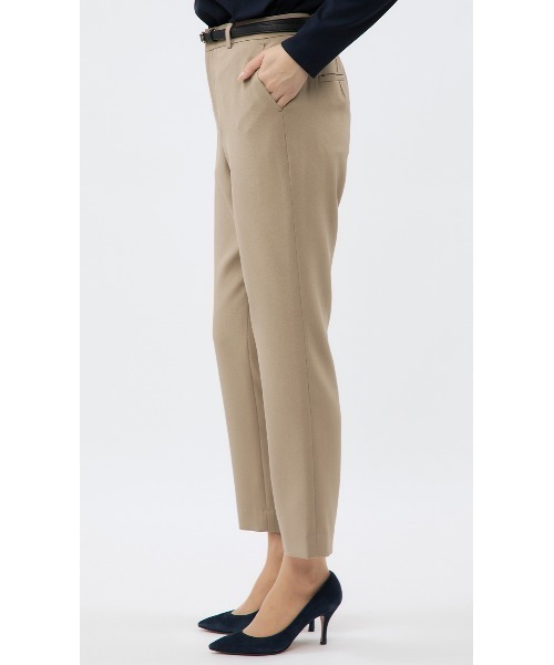 AOYAMA（アオヤマ）の「【手軽スーツ・パンツ】ビジネスからカジュアルまで◎テーパードパンツ/ベージュ/9分丈｜通勤＆オフィス＆入卒｜自宅で洗える・防シワ・撥水加工・セットアップ着用可｜ゼロプレッシャースーツ｜（スーツパンツ・レディース・ベージュ・S/M/L/LL）」の12枚目の写真