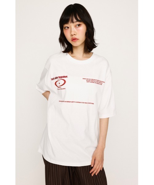 SLY（スライ）の「FRONT LOGO C/N TOPS フロント ロゴ クルーネック トップス（Tシャツ/カットソー・レディース・杢グレー/ホワイト/レッド/ネイビー・FREE）」の6枚目の写真