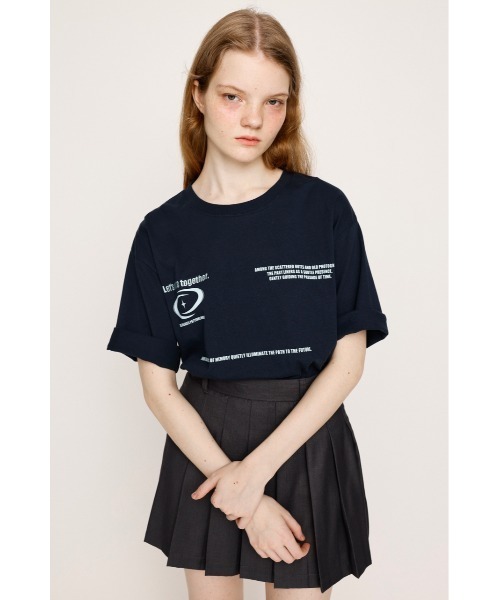 SLY（スライ）の「FRONT LOGO C/N TOPS フロント ロゴ クルーネック トップス（Tシャツ/カットソー・レディース・杢グレー/ホワイト/レッド/ネイビー・FREE）」の14枚目の写真