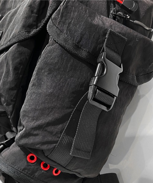 Reebok（リーボック）の「【EC別注】Reebok リーボック 大容量 A4 PC収納 多ポケット ナイロン バックパック リュックサック 約20L（バックパック/リュック・メンズ・ブラック×レッド/ブラック・FREE）」の14枚目の写真