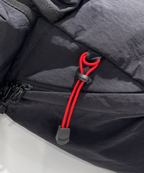 Reebok（リーボック）の「【EC別注】Reebok リーボック 大容量 A4 PC収納 多ポケット ナイロン バックパック リュックサック 約20L（バックパック/リュック・メンズ・ブラック×レッド/ブラック・FREE）」の11枚目の写真