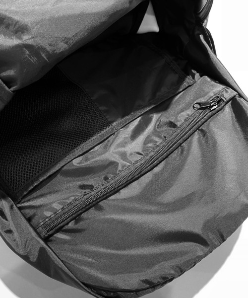 Reebok（リーボック）の「【EC別注】Reebok リーボック 大容量 A4 PC収納 多ポケット ナイロン バックパック リュックサック 約20L（バックパック/リュック・メンズ・ブラック×レッド/ブラック・FREE）」の19枚目の写真