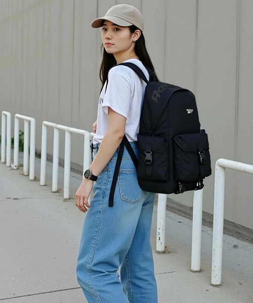 Reebok(リーボック)の「【EC別注】Reebok リーボック リュックサック 大容量 約20L A4 PC収納 多ポケット ナイロン バックパック(バックパック/リュック・メンズ・ブラック×レッド/ブラック・FREE)」の6枚目の写真