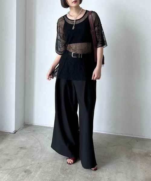PAGEBOY(ページボーイ)の「カットプリーツシアーT(Tシャツ/カットソー・レディース・オフホワイト/ブラック/サックスブルー・FREE)」の10枚目の写真