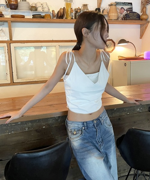 FOLLOWIN（フォロウィン）の「[FLW MADE]レースアップ・クロップドリボンキャミ（キャミソール・レディース・ブラック/ホワイト・FREE）」の13枚目の写真