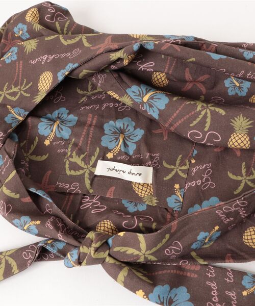 anap mimpi（アナップミンピ）の「リネンライク アロハ柄 2WAY ショルダー バック（ショルダーバッグ・レディース・ネイビー/サックスブルー/ブラウン・FREE）」の16枚目の写真