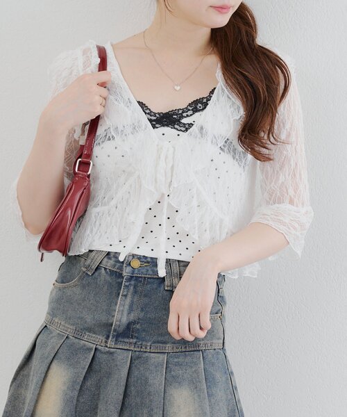 continuer de NICE CLAUP（コンティニューデナイスクラップ）の「ラッフルフリルレースボレロ（カーディガン/ボレロ・レディース・ブラック/アイボリー/オフホワイト・FREE）」の11枚目の写真