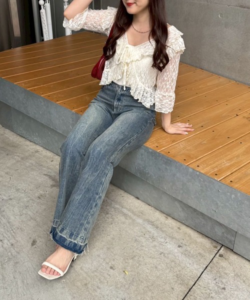 continuer de NICE CLAUP（コンティニューデナイスクラップ）の「ラッフルフリルレースボレロ（カーディガン/ボレロ・レディース・ブラック/アイボリー/オフホワイト・FREE）」の8枚目の写真