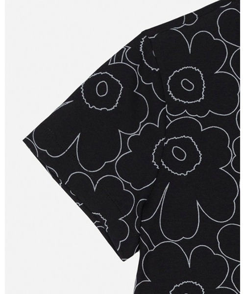 marimekko(マリメッコ)の「Heleys Piirto Unikko / t-shirt(Tシャツ/カットソー・レディース・ブラック・SMALL/MEDIUM/X-SMALL/LARGE/X-LARGE)」の9枚目の写真