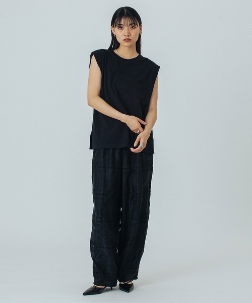 ROSE BUD(ローズバッド)の「EMBROIDERY PANTS(その他パンツ・レディース・ホワイト/ブラウン/ブラック・ONE SIZE)」の10枚目の写真