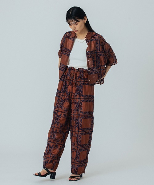 ROSE BUD(ローズバッド)の「EMBROIDERY PANTS(その他パンツ・レディース・ホワイト/ブラウン/ブラック・ONE SIZE)」の19枚目の写真
