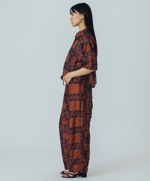 ROSE BUD(ローズバッド)の「EMBROIDERY PANTS(その他パンツ・レディース・ホワイト/ブラウン/ブラック・ONE SIZE)」の22枚目の写真