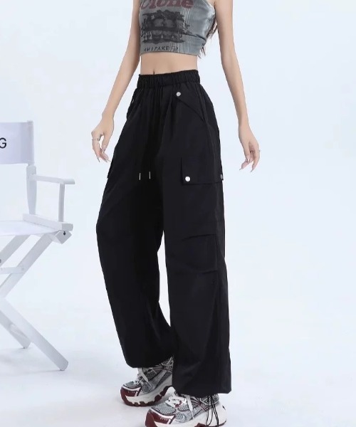 ampm（エーエムピーエム）の「シャカシャカカーゴパンツ/Y2K/ワイドシルエット（カーゴパンツ・レディース・オフホワイト/ブラック/グレー・S/L/M）」の20枚目の写真