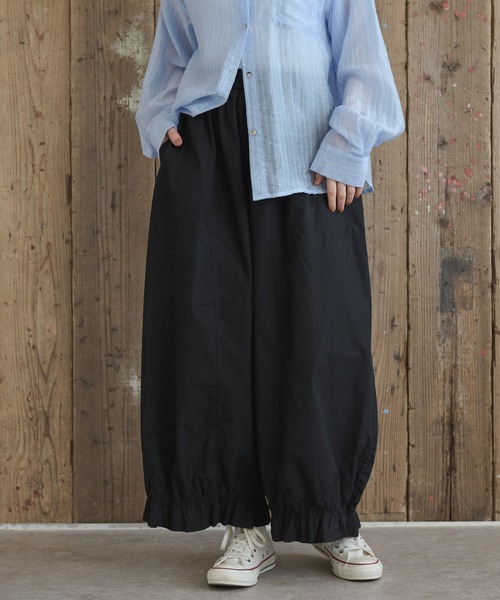 Crisp(クリスプ)の「フリルヘムギャザーパンツ(その他パンツ・レディース・ブラック/ベージュ・FREE)」の12枚目の写真