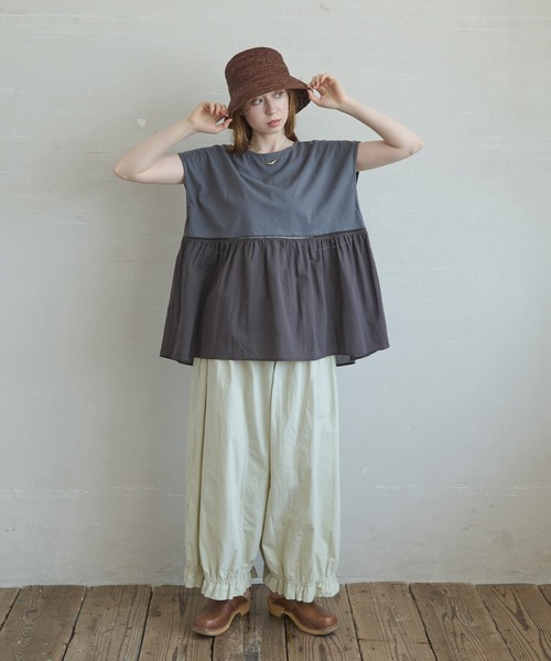 Crisp(クリスプ)の「フリルヘムギャザーパンツ(その他パンツ・レディース・ブラック/ベージュ・FREE)」の14枚目の写真