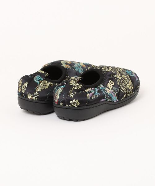 SUBU(スブ)の「SUBU-CHINADRESS(サンダル・メンズ・オフホワイト/ブラック・XX-LARGE/LARGE/MEDIUM/SMALL/X-SMALL/X-LARGE)」の3枚目の写真