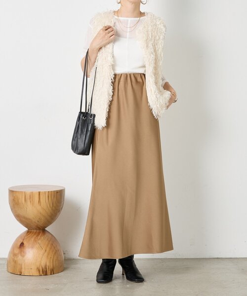 Jena espace merveilleux（ジェナ　エスパスメルヴェイユ）の「フェザージレ（ベスト・レディース・ブラック/アイボリー・FREE）」の10枚目の写真