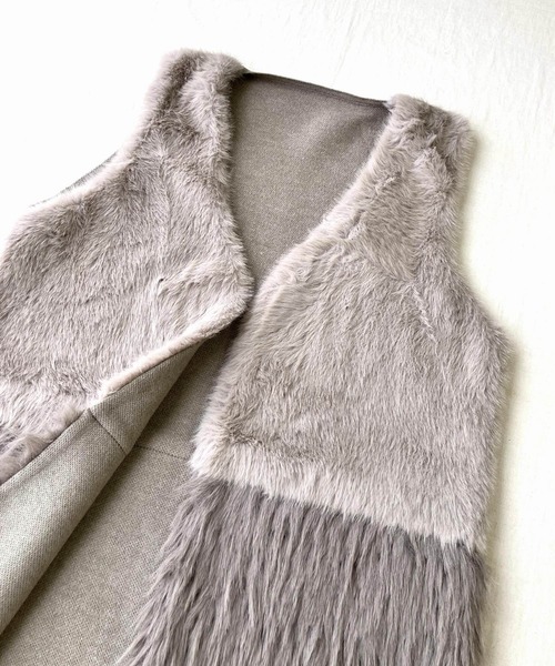 Q(キュー)の「ニットファーベスト(ベスト・レディース・グレー・MEDIUM)」の15枚目の写真