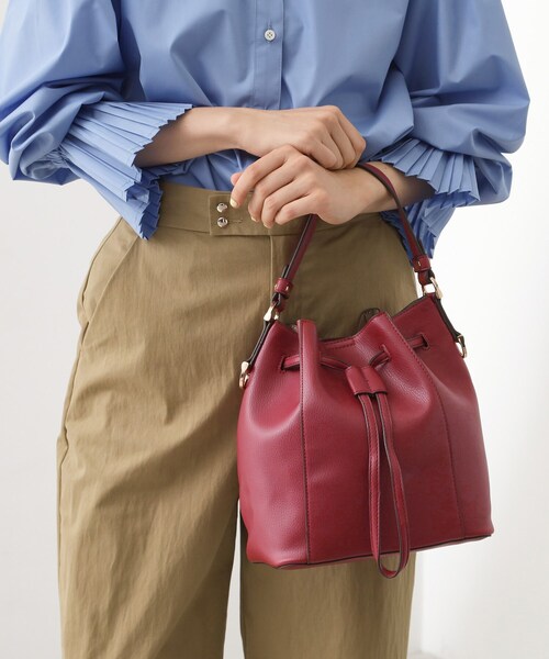 THE SHOP TK （ザ ショップ ティーケー ）の「巾着2WAYショルダーバッグ（ショルダーバッグ・レディース・ブラック/ブラウン系/ワインレッド・00）」の3枚目の写真